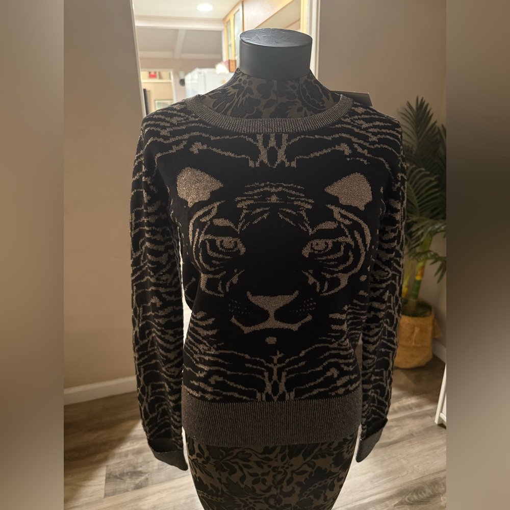 French Connection Black and Gray Animal Motif Sweater